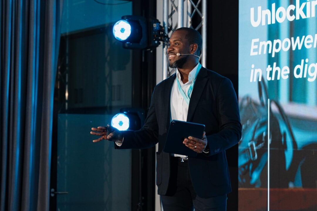 10,000 SMEs in Nigeria and South Africa to receive free AI and digital marketing training through groundbreaking partnership