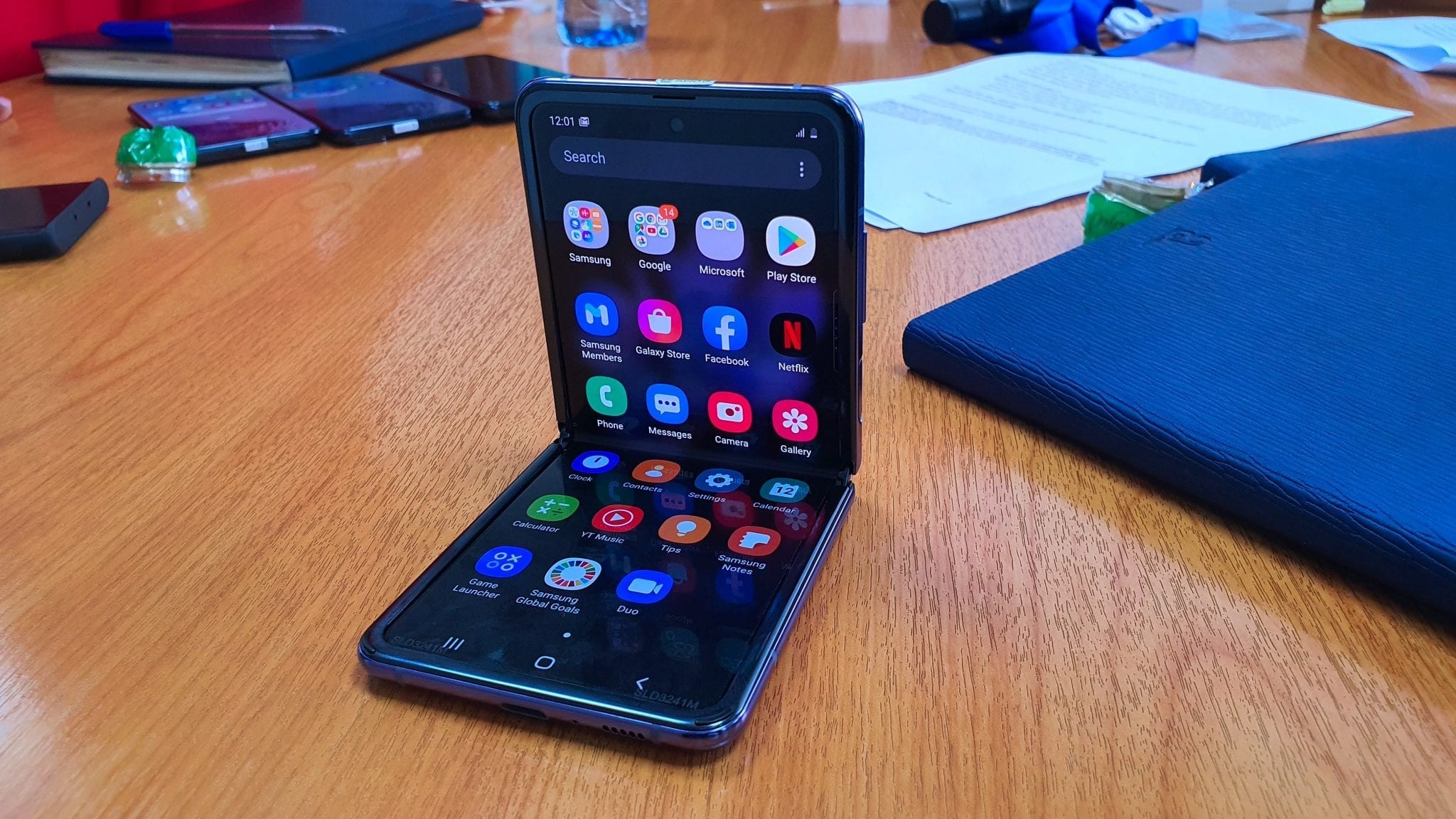 First Look At Samsung’s New Foldable: Galaxy Z Flip - Techish Kenya