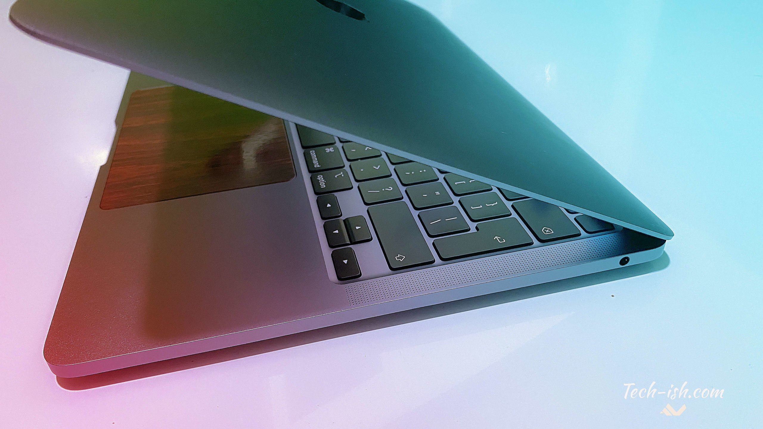 M1 MacBook Pro Review; Nothing Else Comes Close!