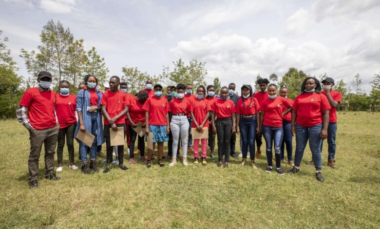 Huawei DigiTruck celebrates 1st anniversary with 1,500 youth trained