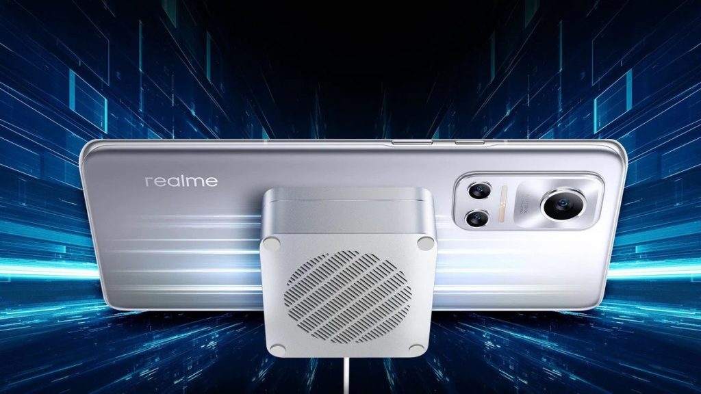 MagDart Charger at 50W, Charging the Realme Flash