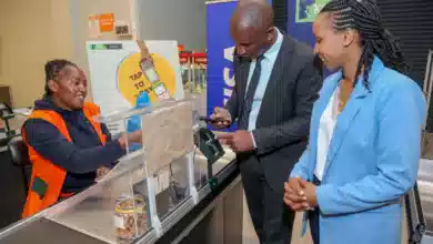 Smartphone Magic: KCB Bank and Visa Bring Tap to Pay to Kenyan Consumers