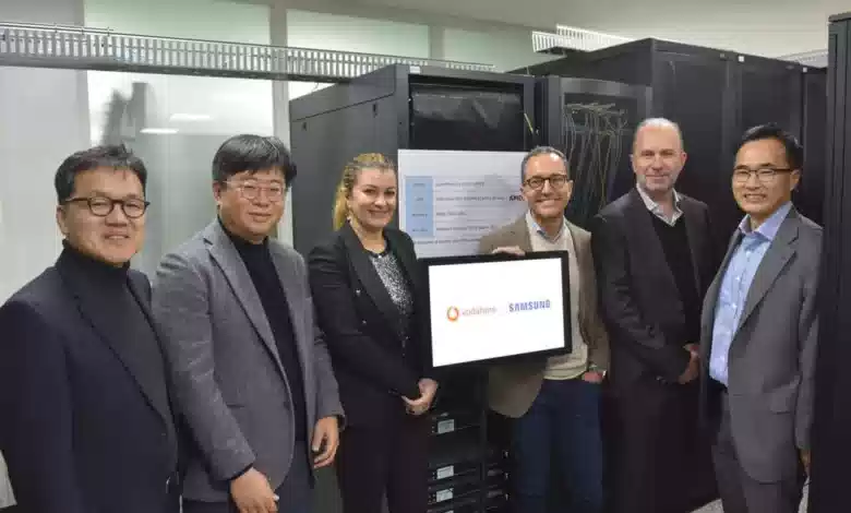 Samsung, Vodafone, AMD Break New Ground in Open RAN Technology