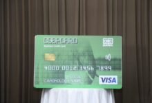 Co-operative Bank and Visa launch innovative business cards, revolutionizing financial management for Kenyan SMEs with advanced digital payment solutions.
