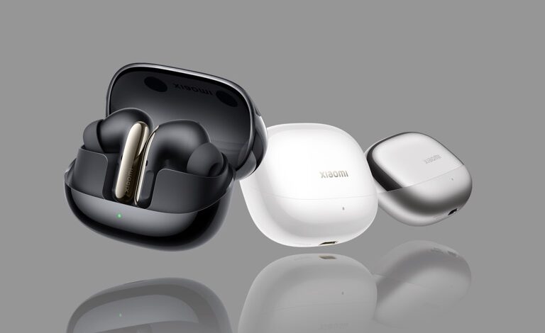 Xiaomi Buds 5 Pro debut with Qualcomm S7 Pro chip, enabling Wi-Fi audio streaming, improved ANC, and extended battery life.