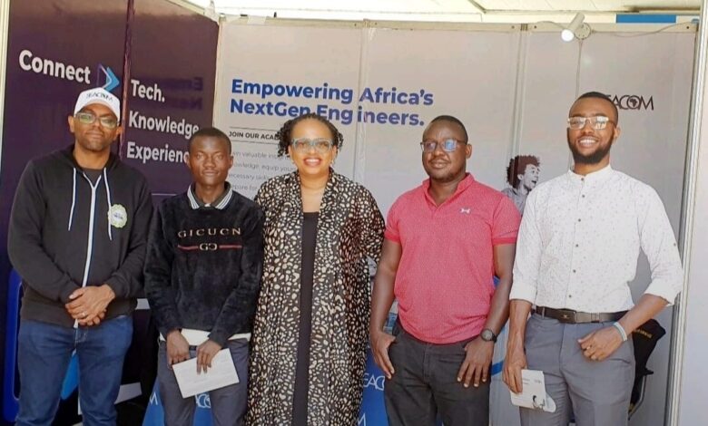 SEACOM Team & Engineering Students at University of Nairobi