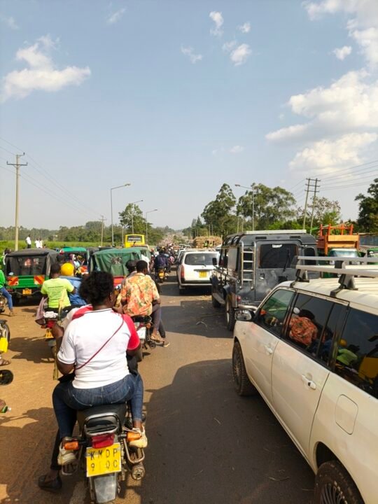 Fans-leaving-Mumias-Complex