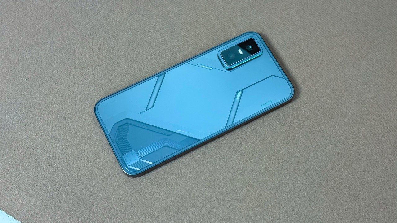 Just landed in Kenya, the new GT 30 PRO offers a superior display, faster chip, and wireless charging over last year's GT 20 PRO.