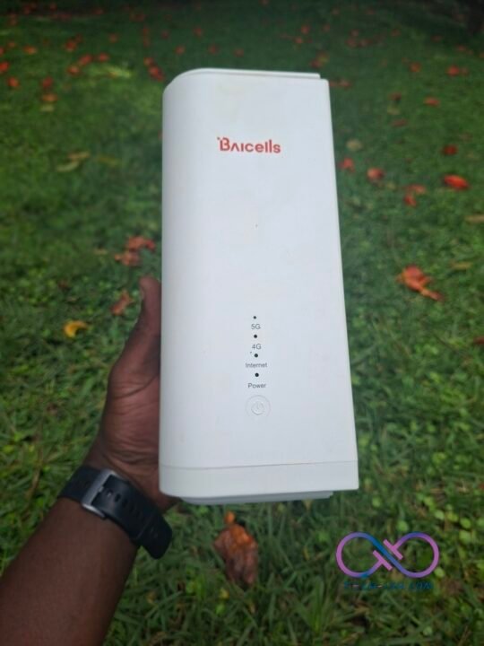 Safaricom-baicells-5G-router-front
