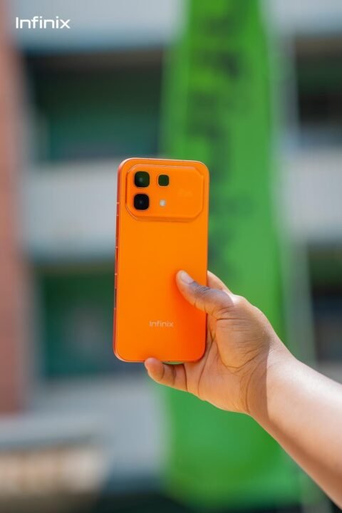 The Infinix NOTE 60 Pro packs Snapdragon power, a hidden interactive screen, and 6000mAh for KES 41,999.