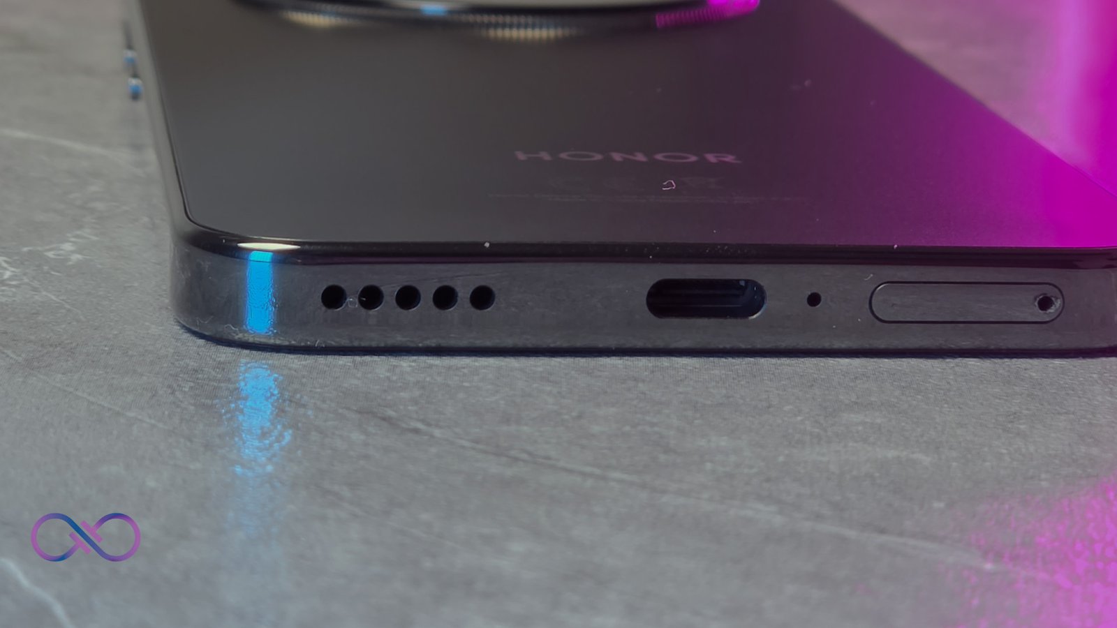 Honor X9d review: two days on a single charge, slim design, solid performance. Battery life that shames flagships.