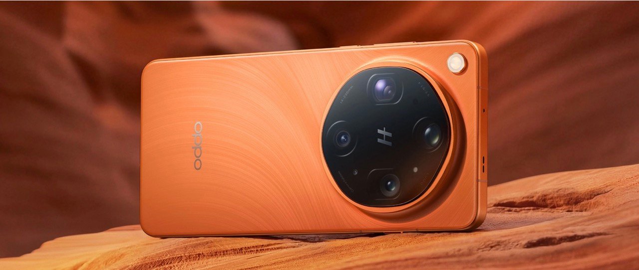 OPPO's Find X9 Ultra is here. Two 200MP cameras. A world-first 50MP 10x optical periscope. Snapdragon 8 Elite Gen 5. 7050mAh battery. 8K video across the main lenses. Is this the new king of camera phones?