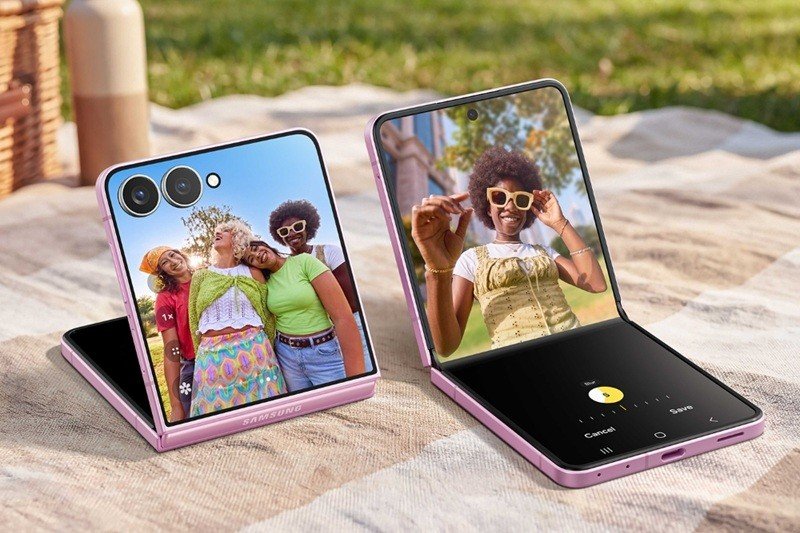 Samsung-Galaxy-Z-Flip-8