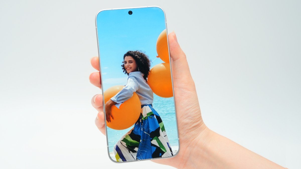 TECNO's Next-Gen Bezelless Concept Phone claims a true 0mm display border, debuting at IFA 2026 after Samsung said 0.4mm.