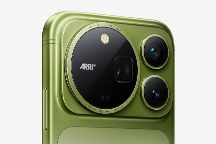 Honor launches the Magic 9 series on 28 September with dual 200MP ARRI cameras and a new 500mm clip-on lens.