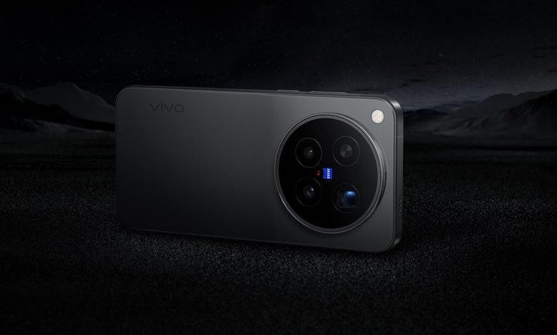 vivo's X500 Pro Max brings a 200MP zoom camera, 8,000mAh battery and 2nm chip, starting at CNY 6,999 in China.