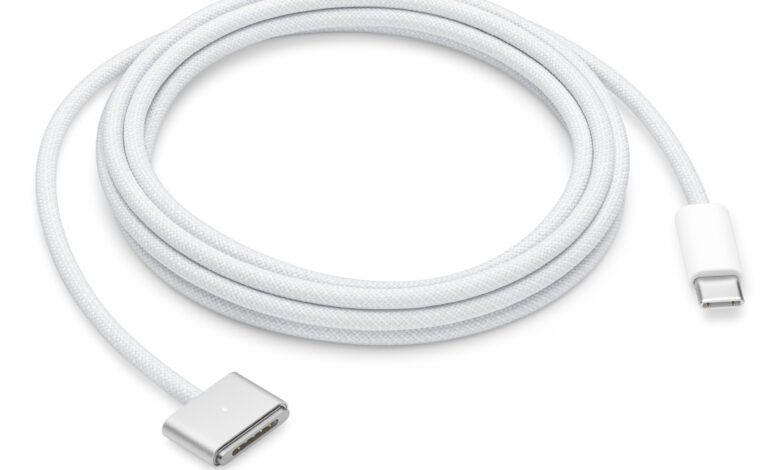 Apple released firmware 3.2.0 for its MagSafe 3 charging cable. It installs itself, and Apple hasn't published any release notes.
